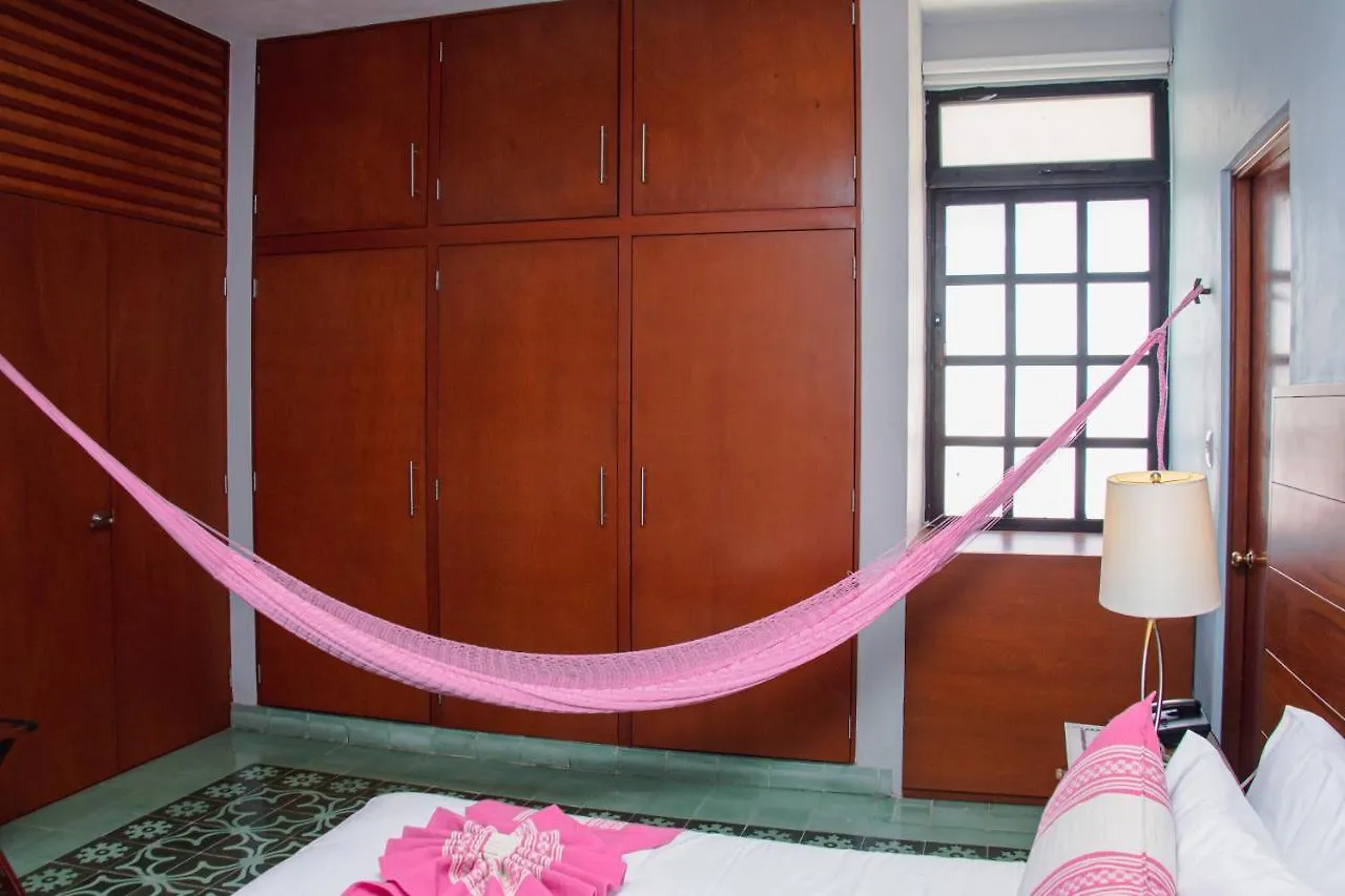 Hotel Marionetas Merida