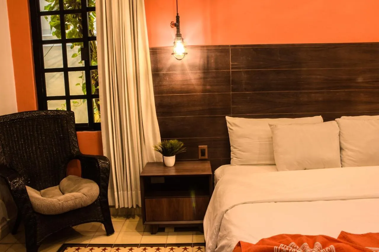 ****  Hotel Marionetas Merida Mexico