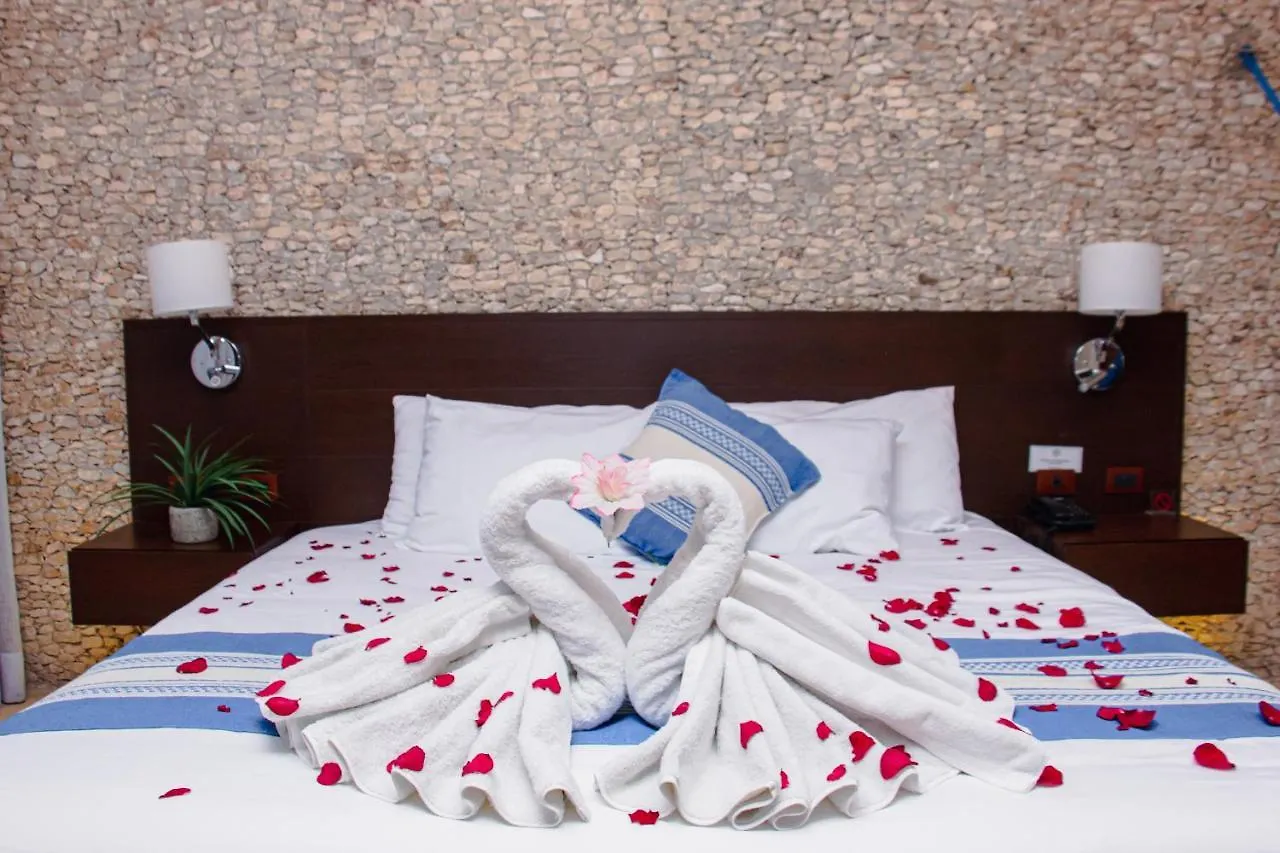 ****  Hotel Marionetas Merida Mexico