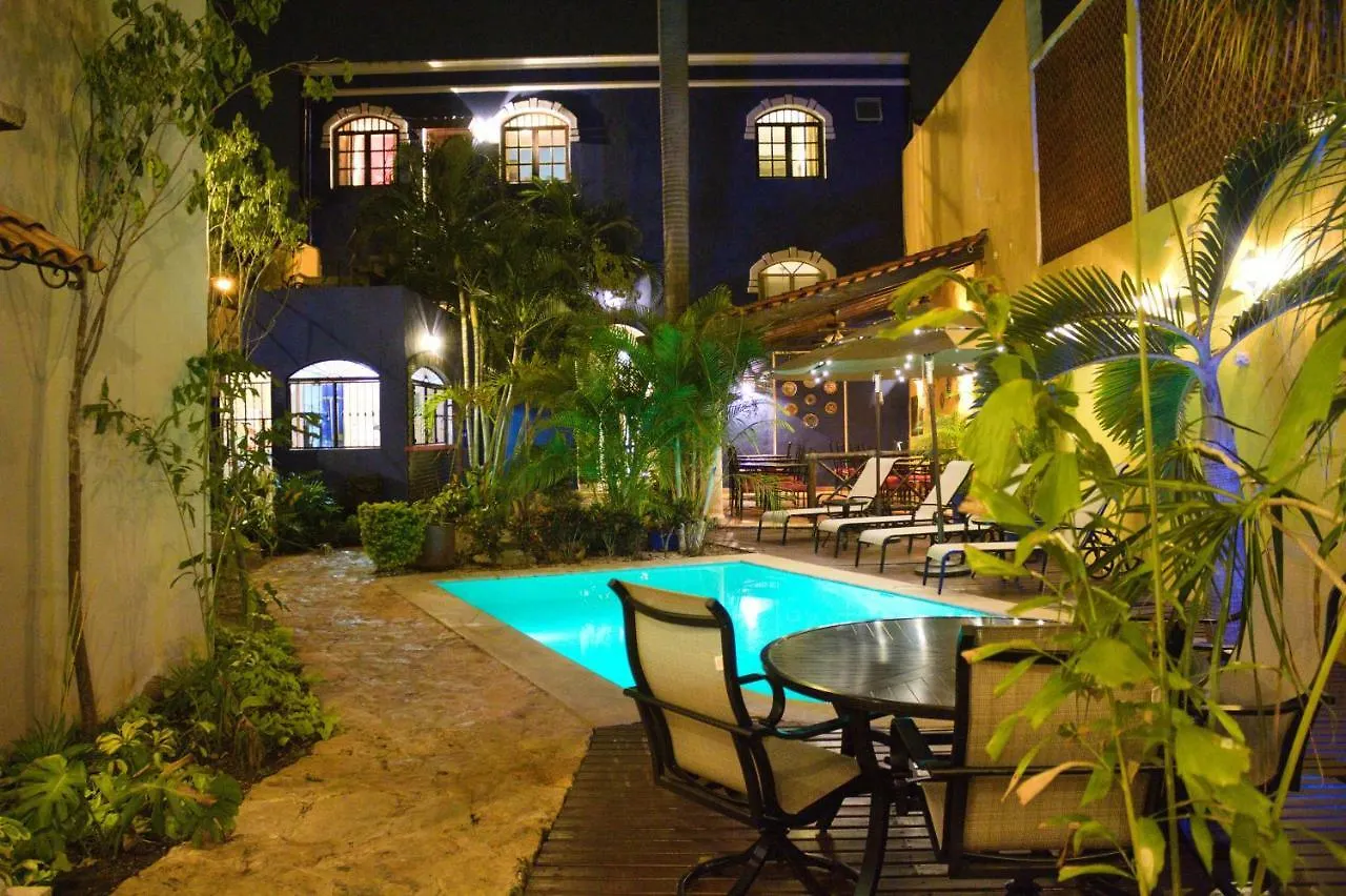 Hotel Marionetas Merida